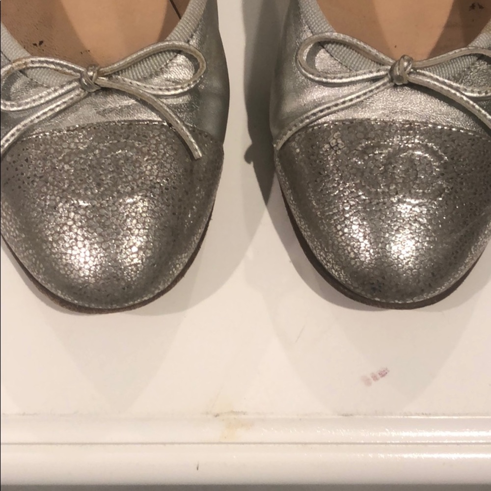 Chanel ballet flats in solver with box!